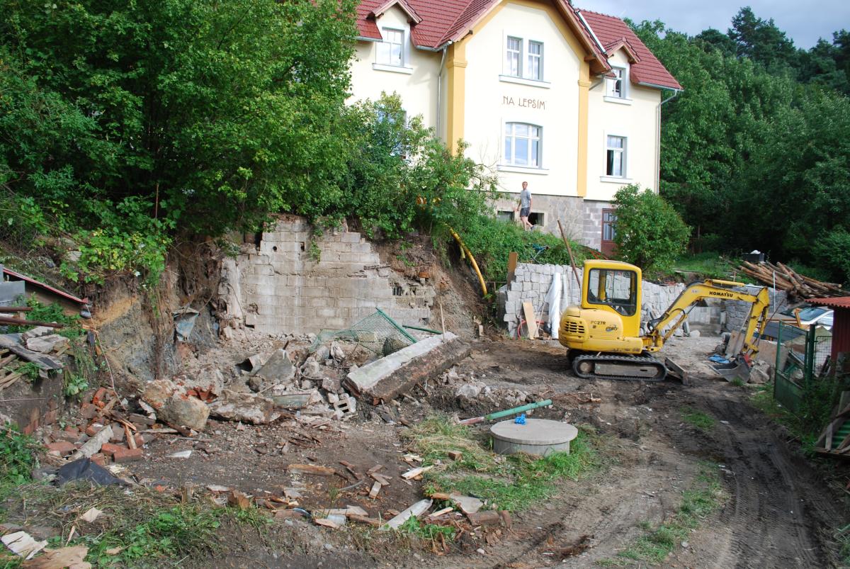 2012/08garaz/1/DSC_0082.JPG