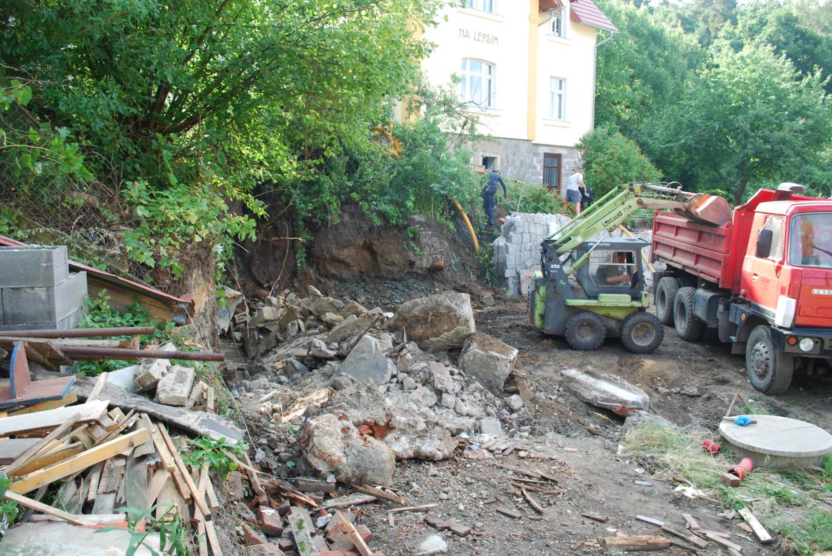 2012/08garaz/1/DSC_0091.JPG