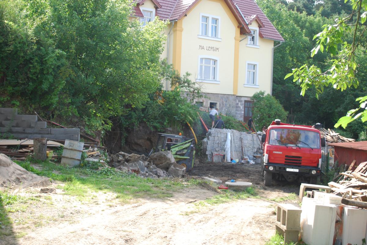 2012/08garaz/1/DSC_0092.JPG