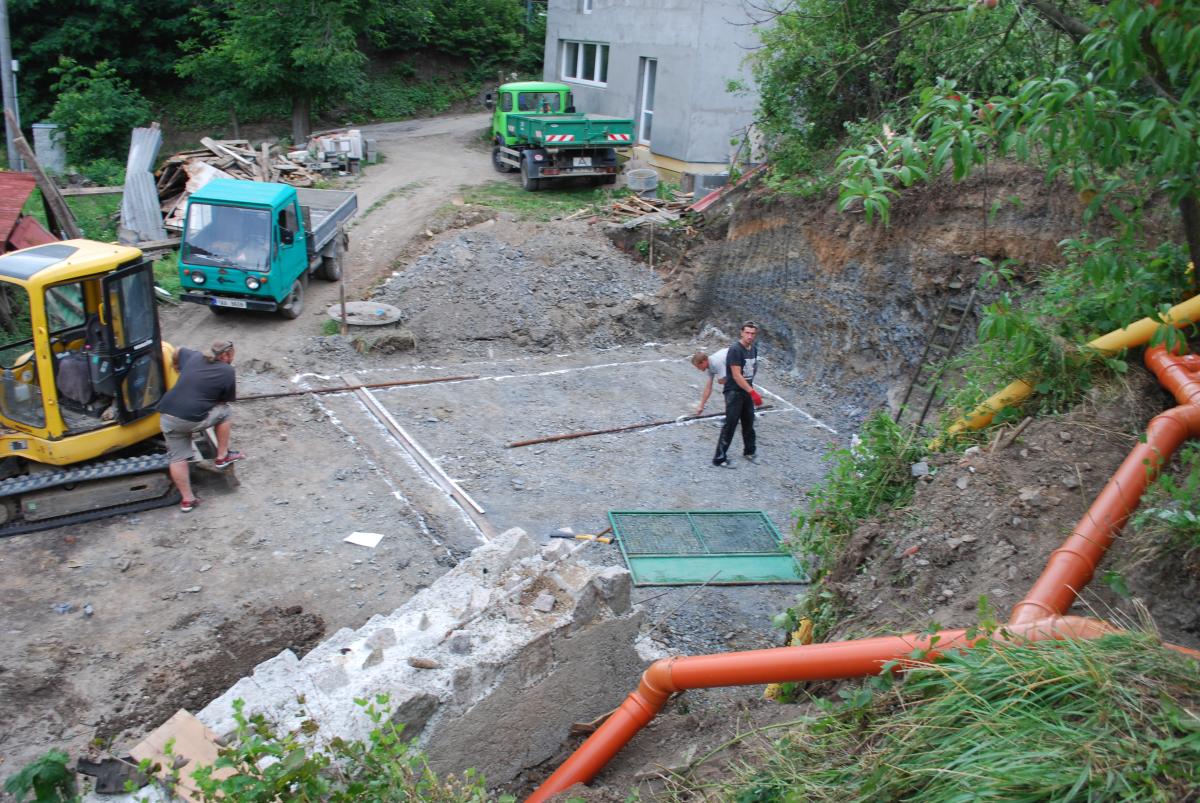 2012/08garaz/1/DSC_0113.JPG