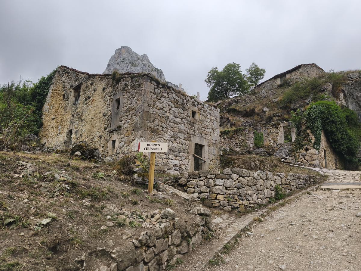 Pěší výlet  do hor Picos de Europa. Poncebos - Bulnes